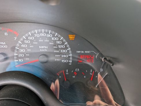 Used 2001 Chevrolet Camaro Z28 w/ SS Performance/Appearance Pkg image 8