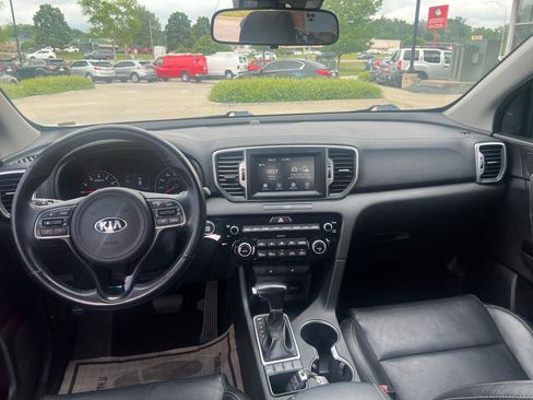 Used 2018 Kia Sportage EX AWD/4WD image 8
