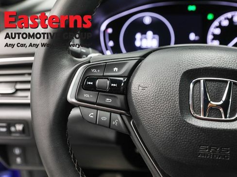 Used 2022 Honda Accord Sport image 15