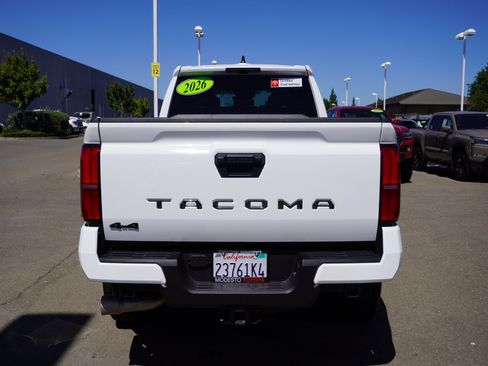 Used 2026 Toyota Tacoma TRD Sport AWD/4WD image 11