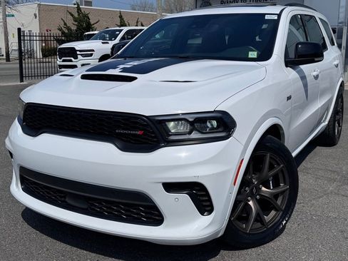 Certified 2025 Dodge Durango R/T AWD/4WD image 3