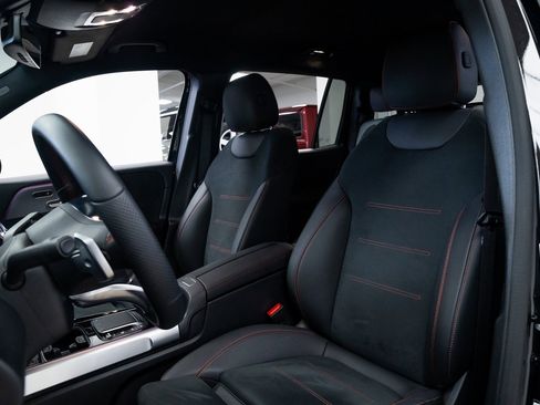 Used 2023 Mercedes-Benz EQB 300 300 image 16