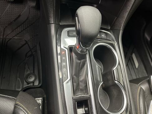 Certified 2024 Chevrolet Equinox Premier image 25