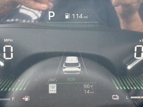 New 2026 Kia Sportage X-Line AWD/4WD image 35