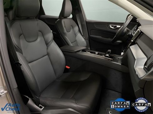 Used 2025 Volvo XC60 B5 Core image 68