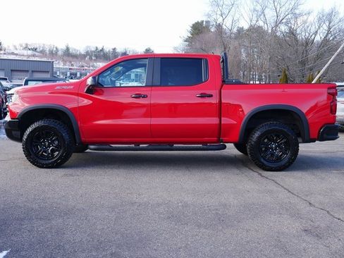 Used 2023 Chevrolet Silverado 1500 ZR2 w/ Technology Package image 3