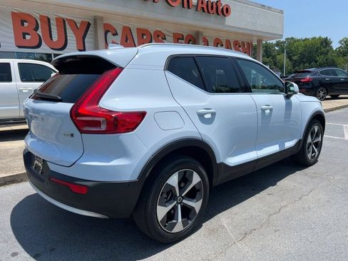 Used 2024 Volvo XC40 B5 Plus AWD/4WD image 6