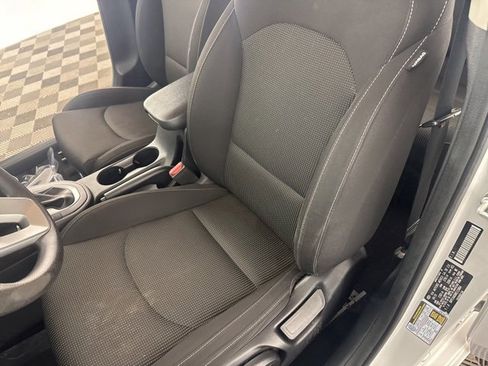 Used 2019 Kia Forte LXS image 19