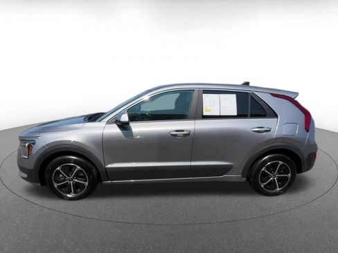 Used 2026 Kia Niro LX FWD image 8