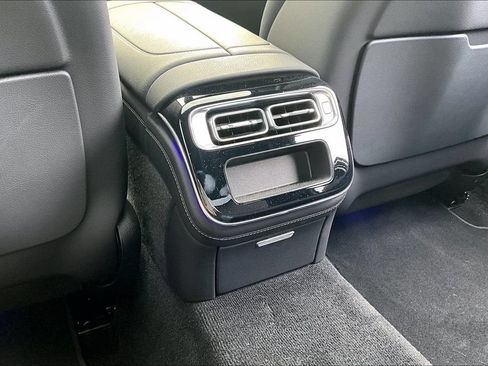 Certified 2022 Mercedes-Benz S 500 4MATIC image 25