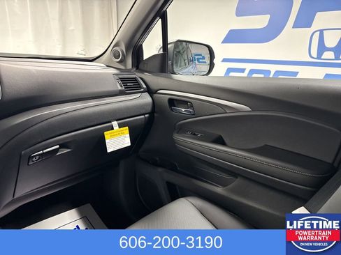 New 2026 Honda Ridgeline RTL image 24