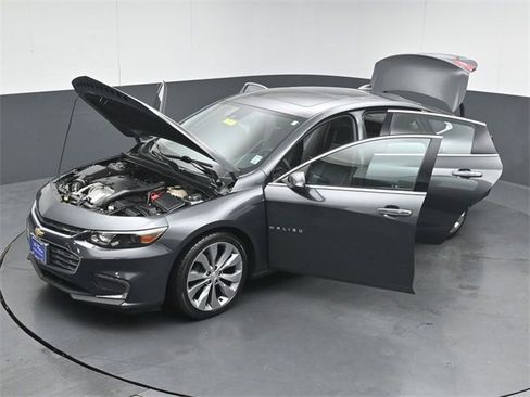 Used 2018 Chevrolet Malibu Premier w/ Premier Sun and Wheel Package image 53