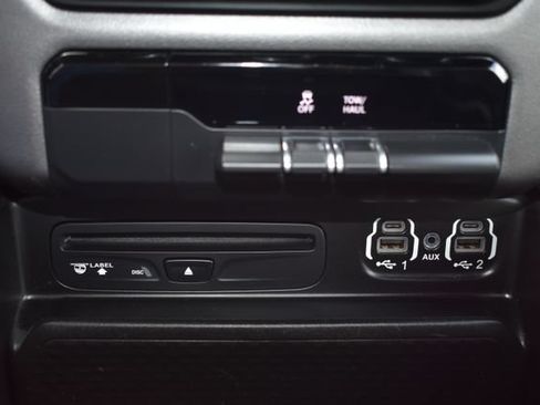 Used 2019 RAM 1500 Sport AWD/4WD image 32