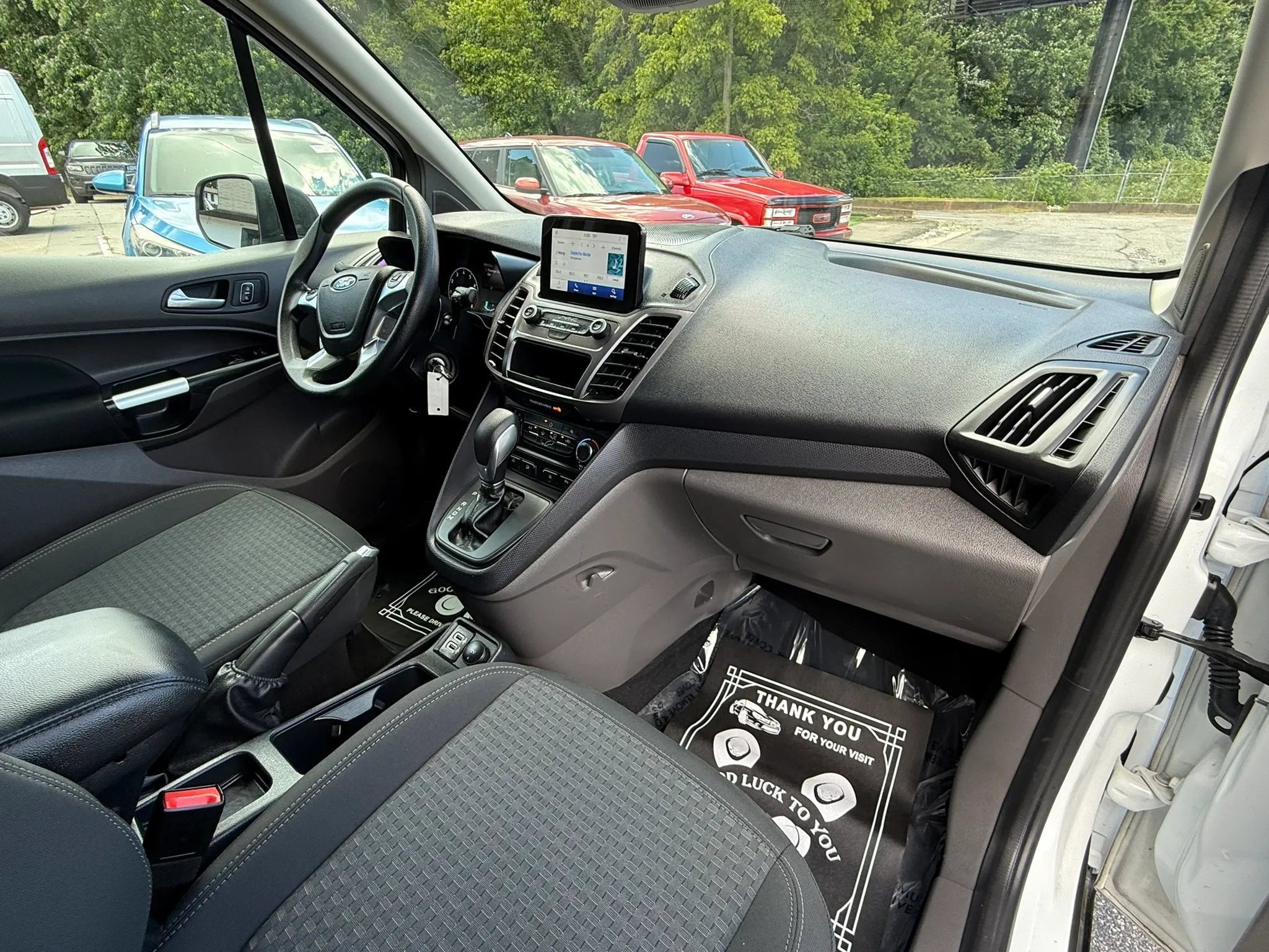 Used 2022 Ford Transit Connect XLT FWD image 7