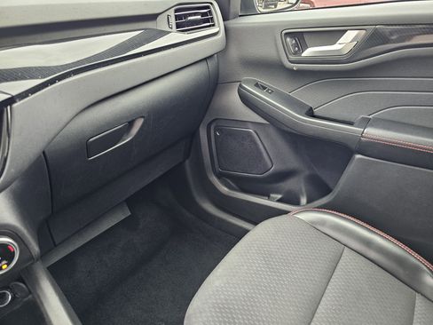 Used 2024 Ford Escape ST-Line image 26