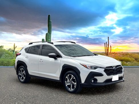 Used 2024 Subaru Crosstrek 2.0i Premium w/ Crosstrek Mirror Package AWD/4WD image 7
