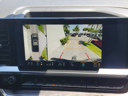 Used 2024 Chevrolet Silverado 2500 LTZ w/ LTZ Plus Package AWD/4WD image 26