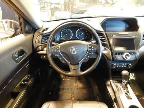 Used 2021 Acura ILX w/ Premium Package image 9