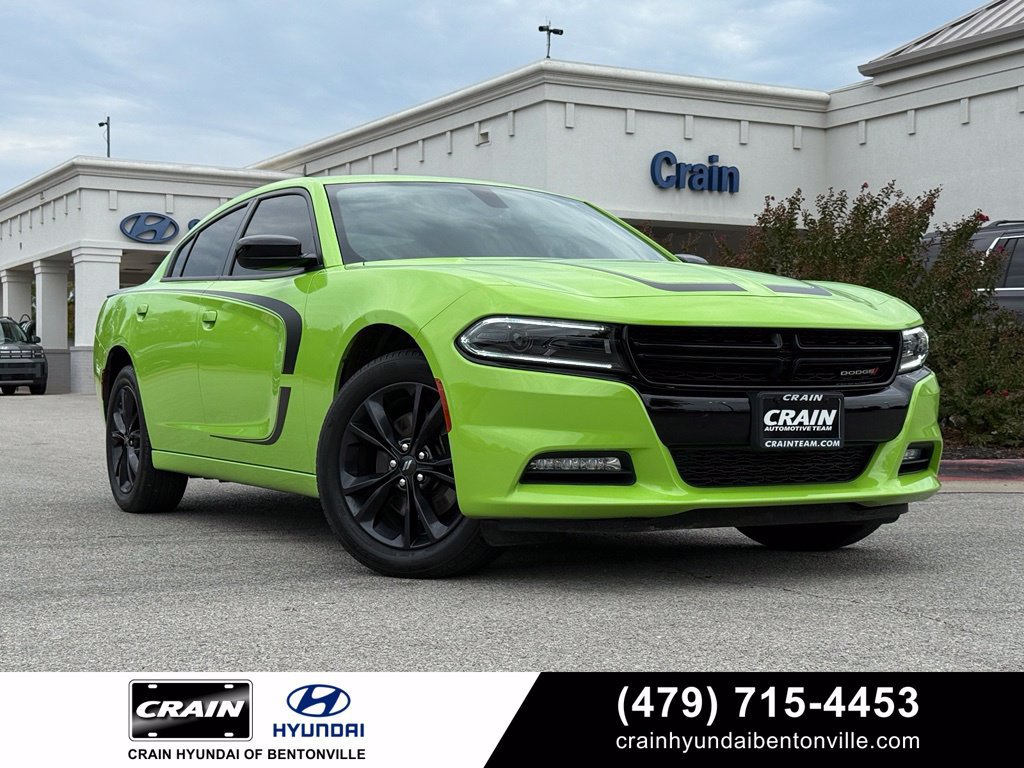Used 2023 Dodge Charger SXT w/ Blacktop Package AWD/4WD image 1