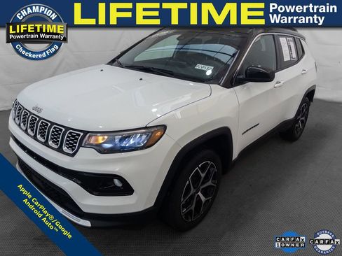 Used 2025 Jeep Compass Limited image 1