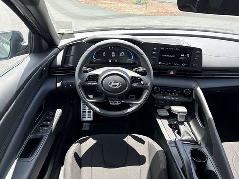 New 2026 Hyundai Elantra Sport FWD image 16