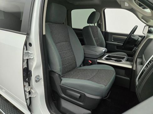 Used 2017 RAM 1500 Big Horn image 30