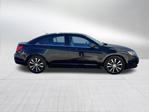 Used 2014 Chrysler 200 Touring w/ 200 S Group image 5