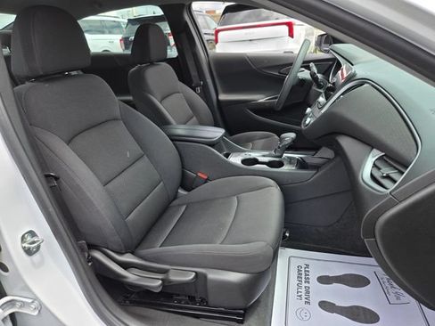 Used 2023 Chevrolet Malibu LT FWD image 21