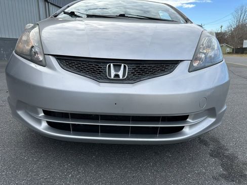 Used 2011 Honda Fit image 8