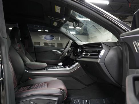 Used 2025 Audi RS Q8 performance AWD/4WD image 25