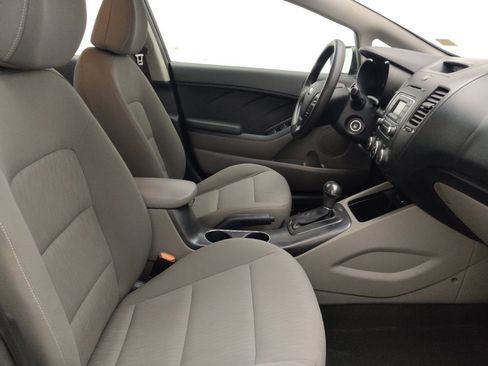 Used 2016 Kia Forte LX FWD image 21