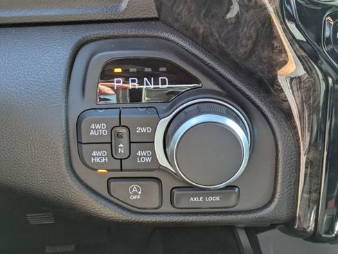 New 2026 RAM 1500 Big Horn AWD/4WD image 32