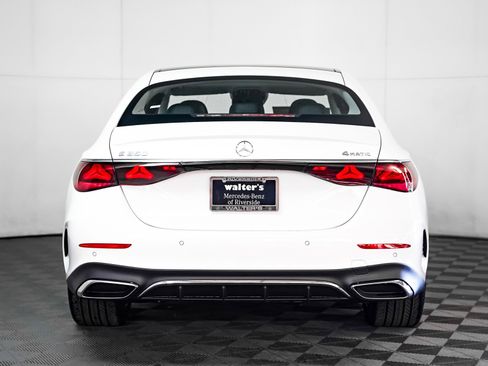 New 2026 Mercedes-Benz E 350 4MATIC Sedan image 13