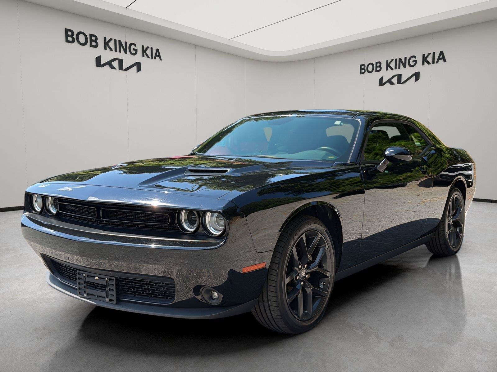 Used 2022 Dodge Challenger SXT w/ Blacktop Package RWD image 1