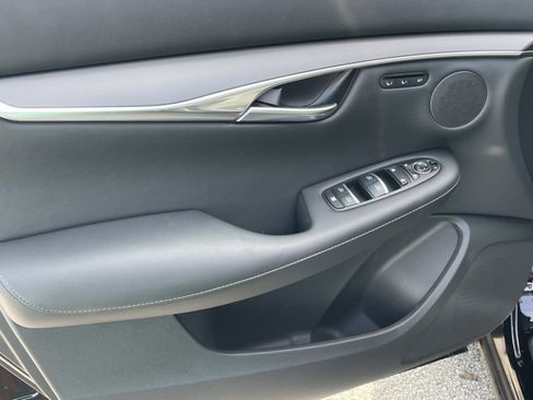 Certified 2025 INFINITI QX50 Luxe image 12