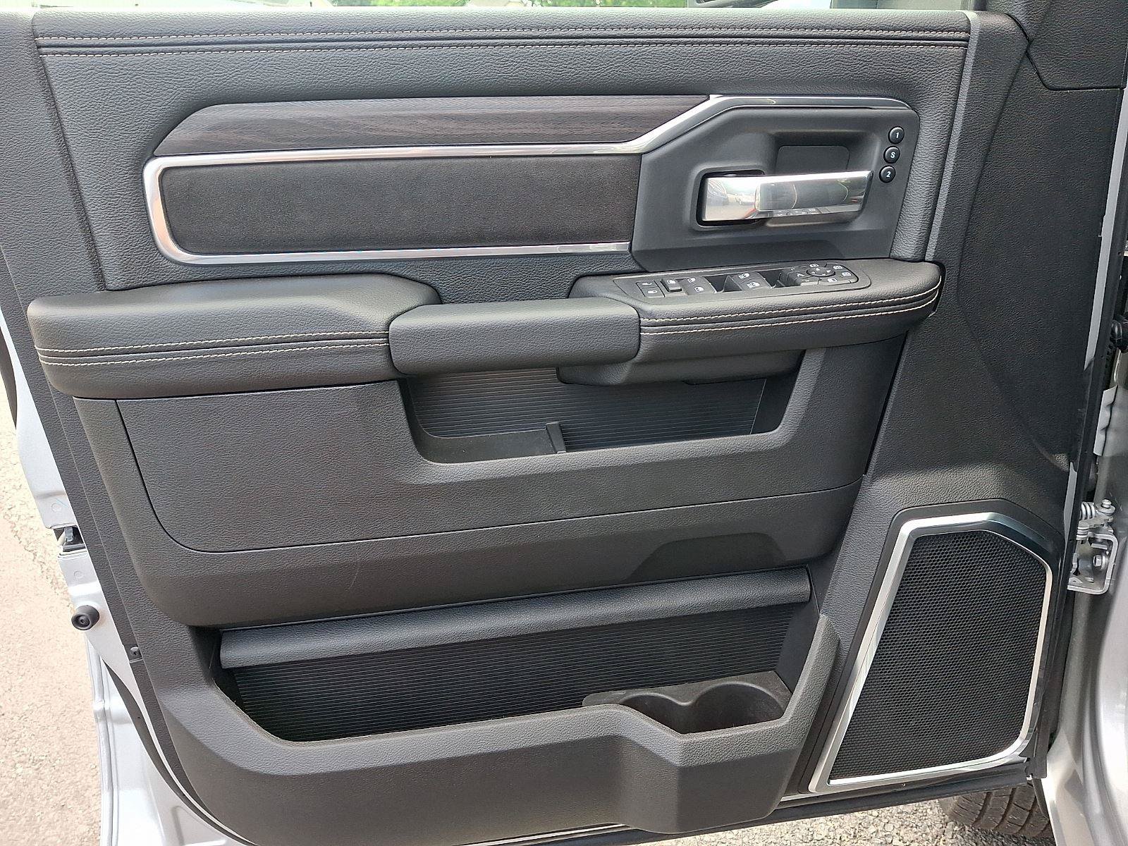 New 2026 RAM 3500 Laramie w/ Night Edition AWD/4WD image 9