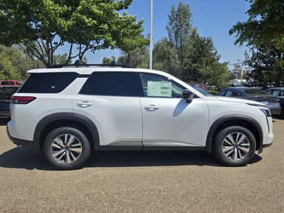 New 2026 Nissan Pathfinder SL