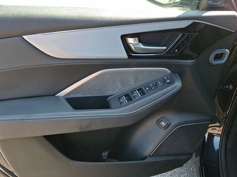 Certified 2024 Acura MDX w/ Technology Package AWD/4WD image 12