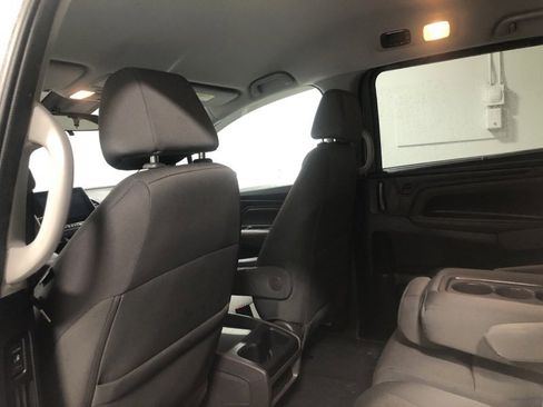 Used 2019 Honda Odyssey EX image 16