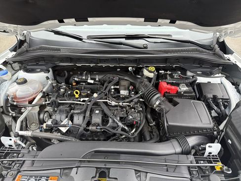 Used 2022 Ford Escape Titanium w/ Class II Trailer Tow Package image 34