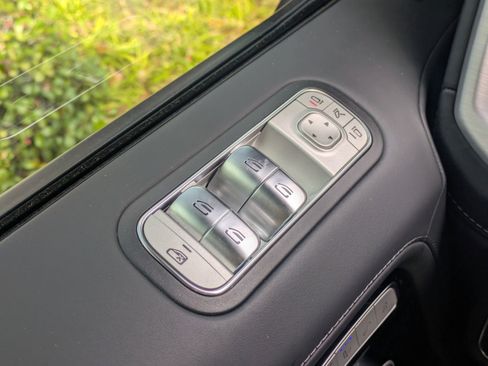 Certified 2025 Mercedes-Benz G 580 w/ EQ Technology image 27