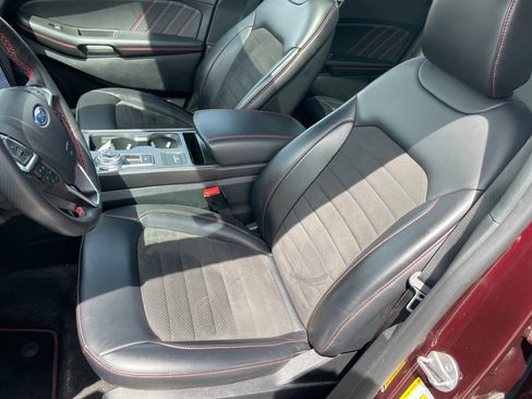 Used 2024 Ford Edge ST-Line image 16