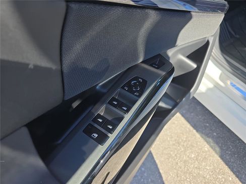 New 2026 BMW X3 xDrive30 w/ Premium Package image 21