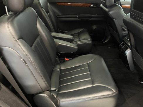 Used 2008 Mercedes-Benz R 350 4MATIC image 29
