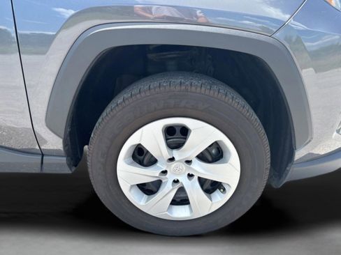 Used 2025 Toyota RAV4 LE FWD image 41