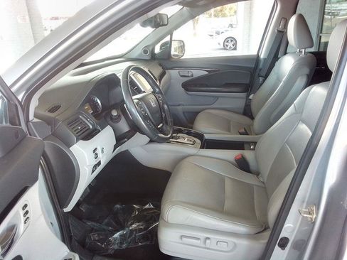 Used 2017 Honda Pilot Elite image 14