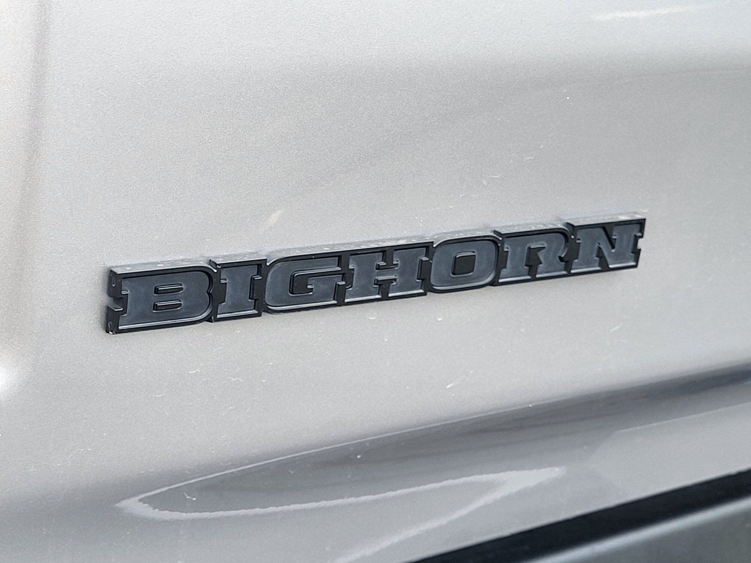 Used 2022 RAM 1500 Big Horn w/ Night Edition AWD/4WD image 10