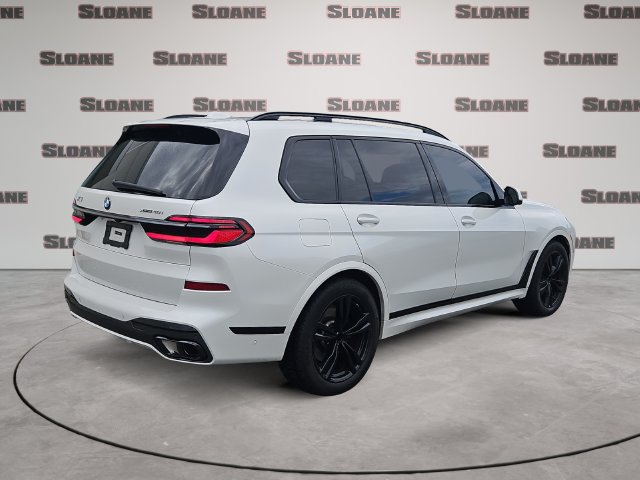 Certified 2024 BMW X7 xDrive40i w/ M Sport Package AWD/4WD image 5