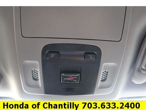 Used 2024 Toyota Camry SE image 16