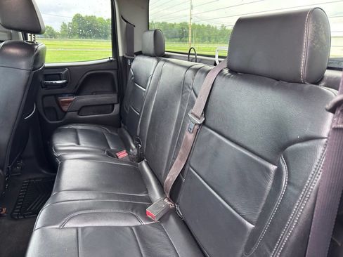 Used 2016 GMC Sierra 2500 SLT w/ Suspension Package, Off-Road AWD/4WD image 24